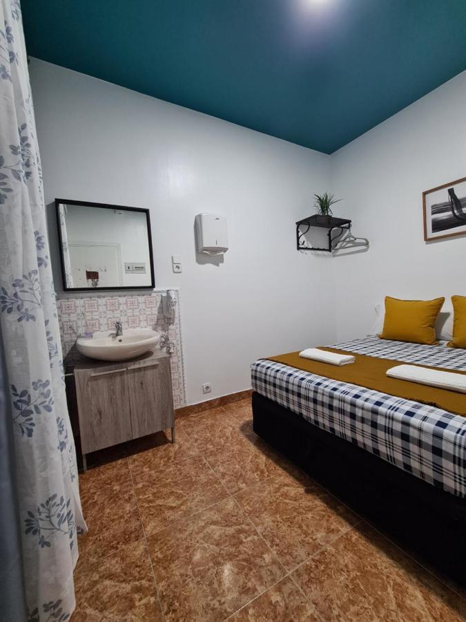 M-A Catrachos Rooms Madrid Extérieur photo