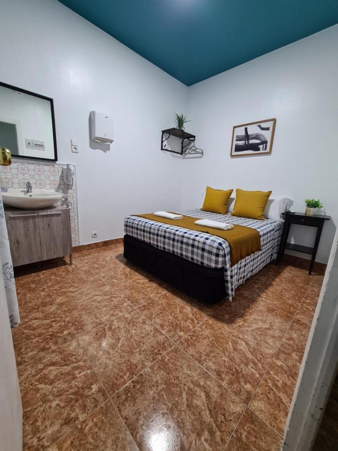 M-A Catrachos Rooms Madrid Extérieur photo