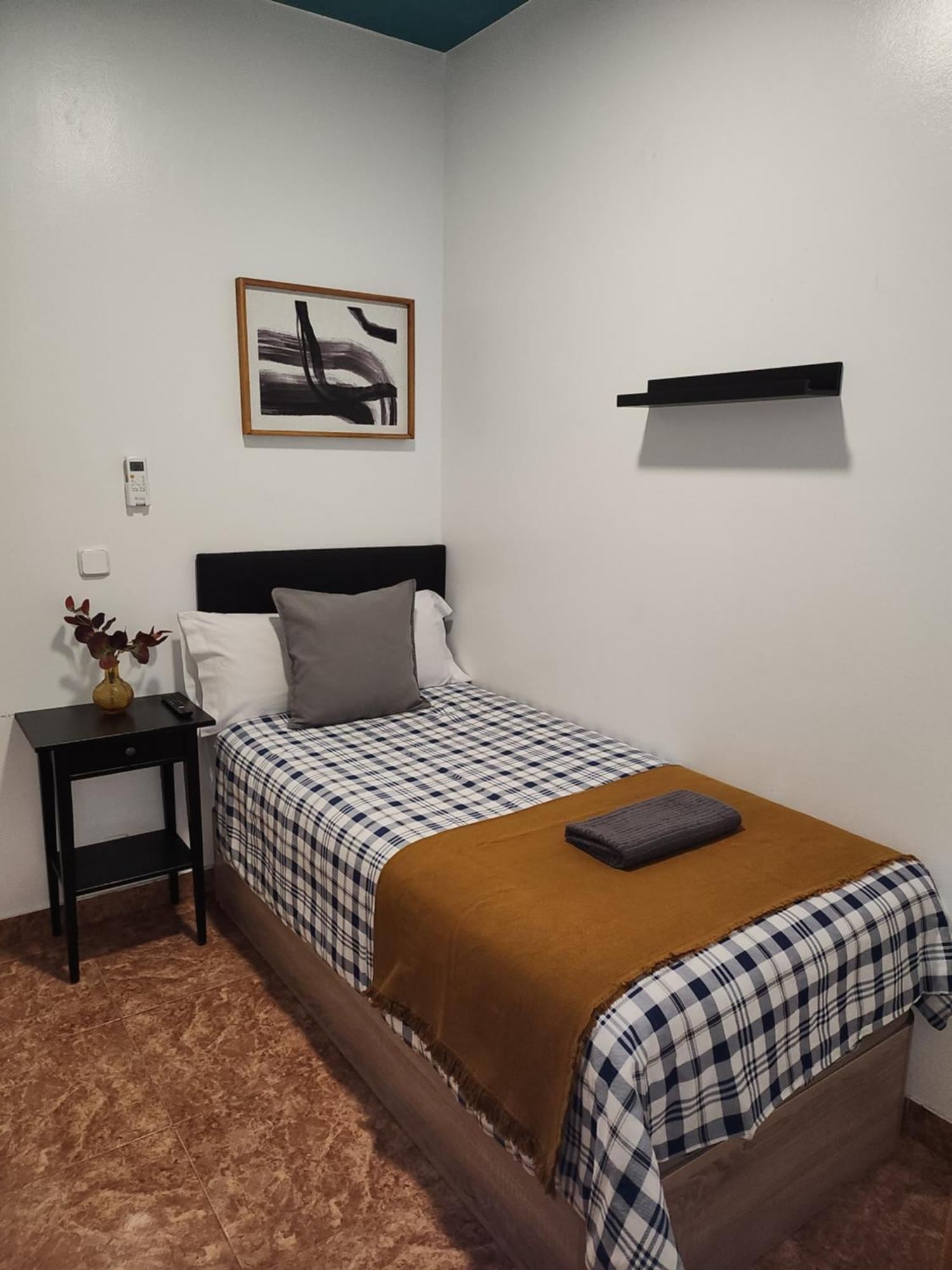 M-A Catrachos Rooms Madrid Extérieur photo