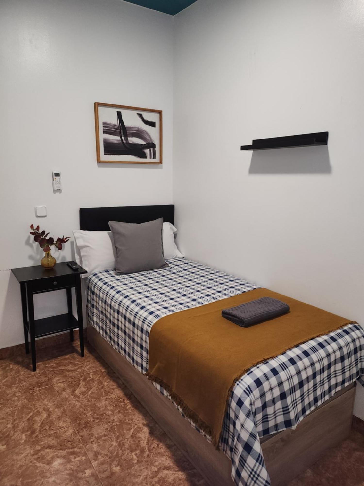 M-A Catrachos Rooms Madrid Extérieur photo