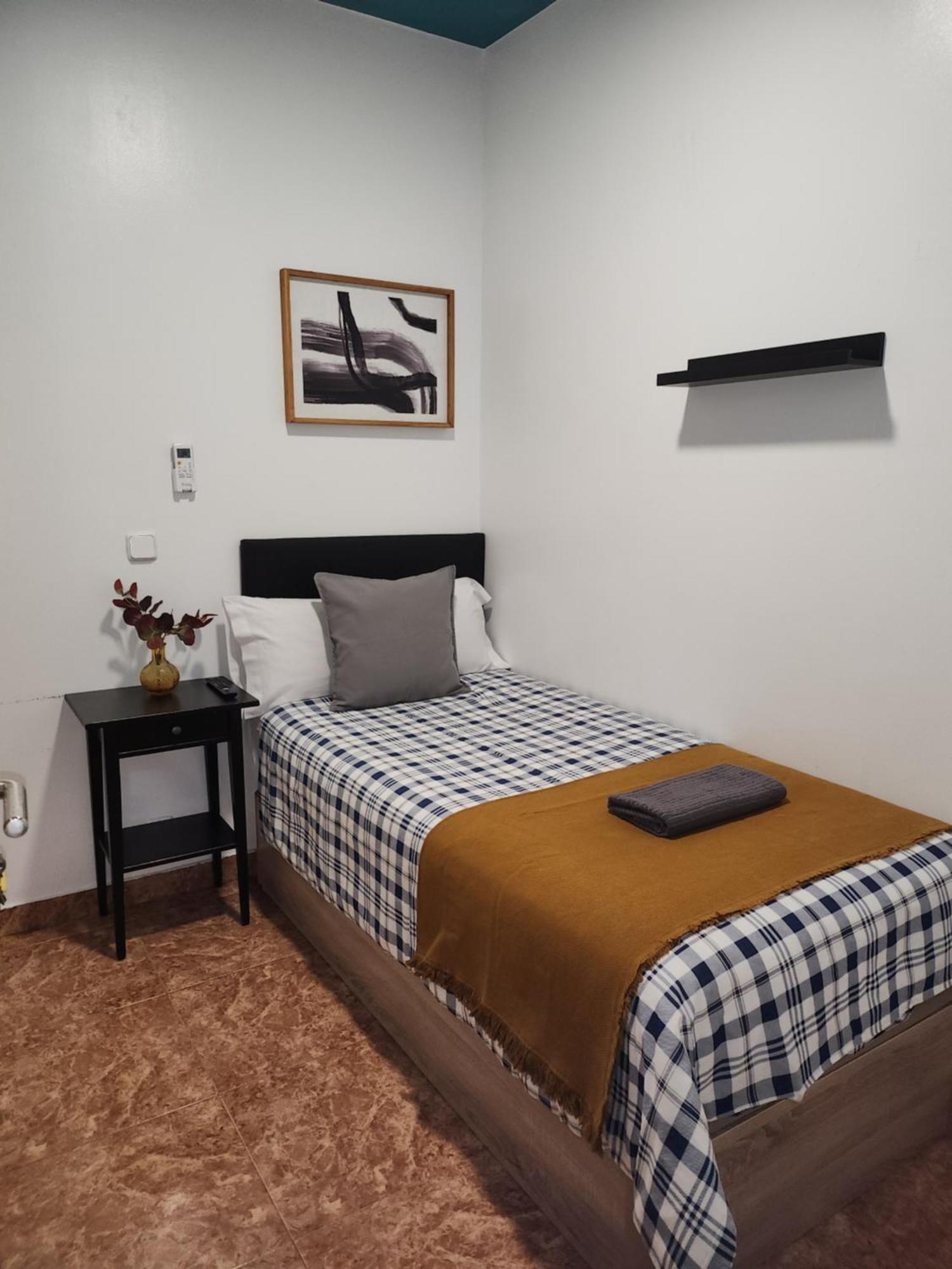 M-A Catrachos Rooms Madrid Extérieur photo