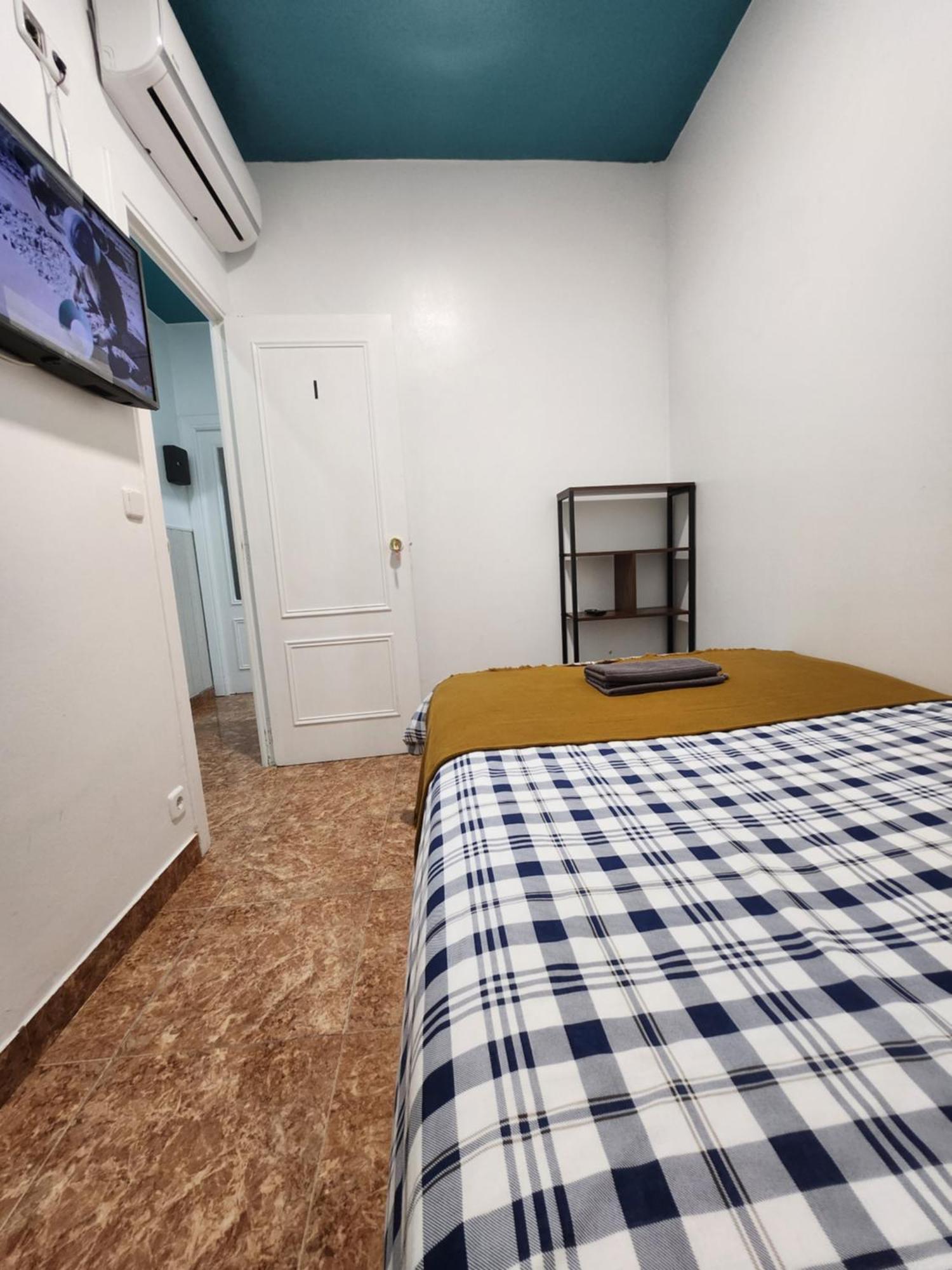 M-A Catrachos Rooms Madrid Extérieur photo